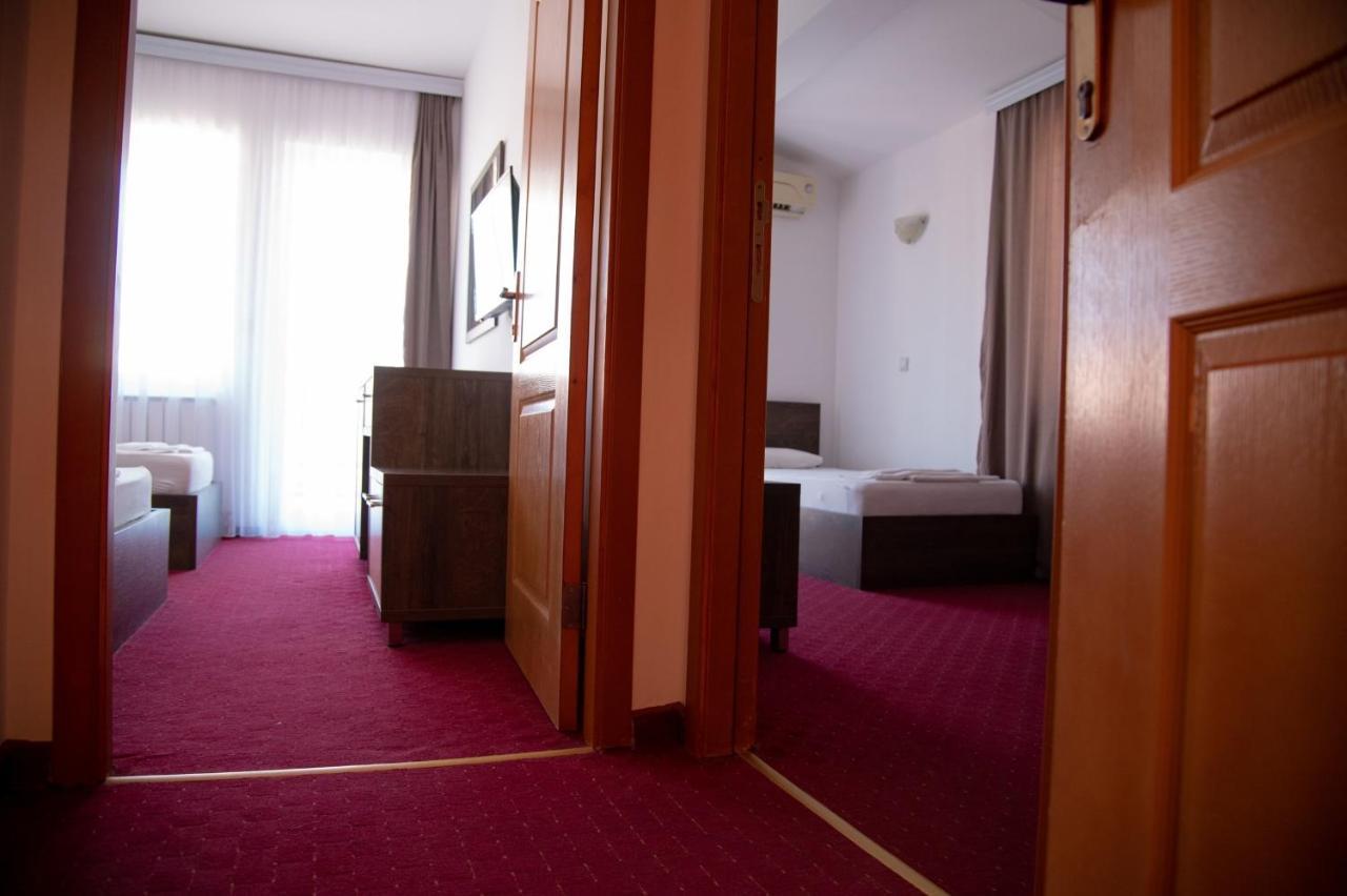 Hotel Istatov Nov Dojran Esterno foto