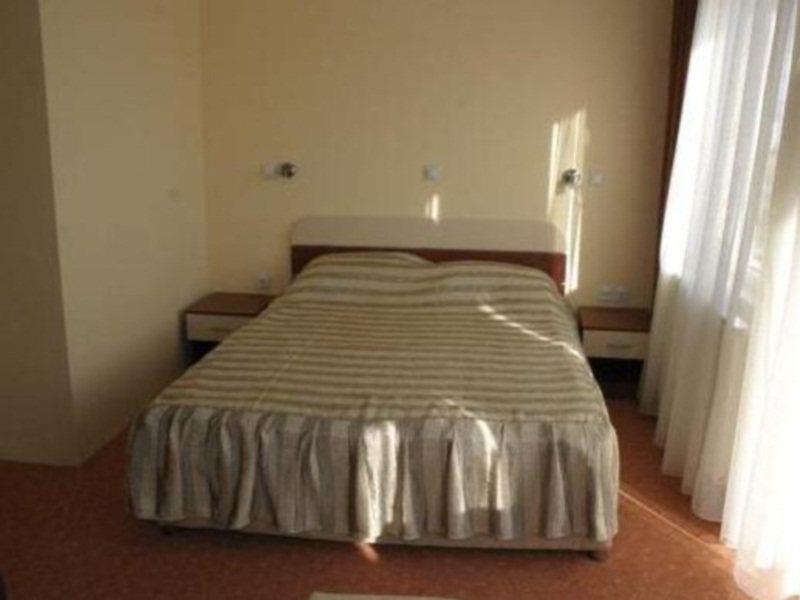 Hotel Istatov Nov Dojran Esterno foto
