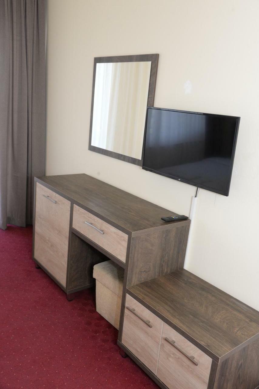 Hotel Istatov Nov Dojran Esterno foto